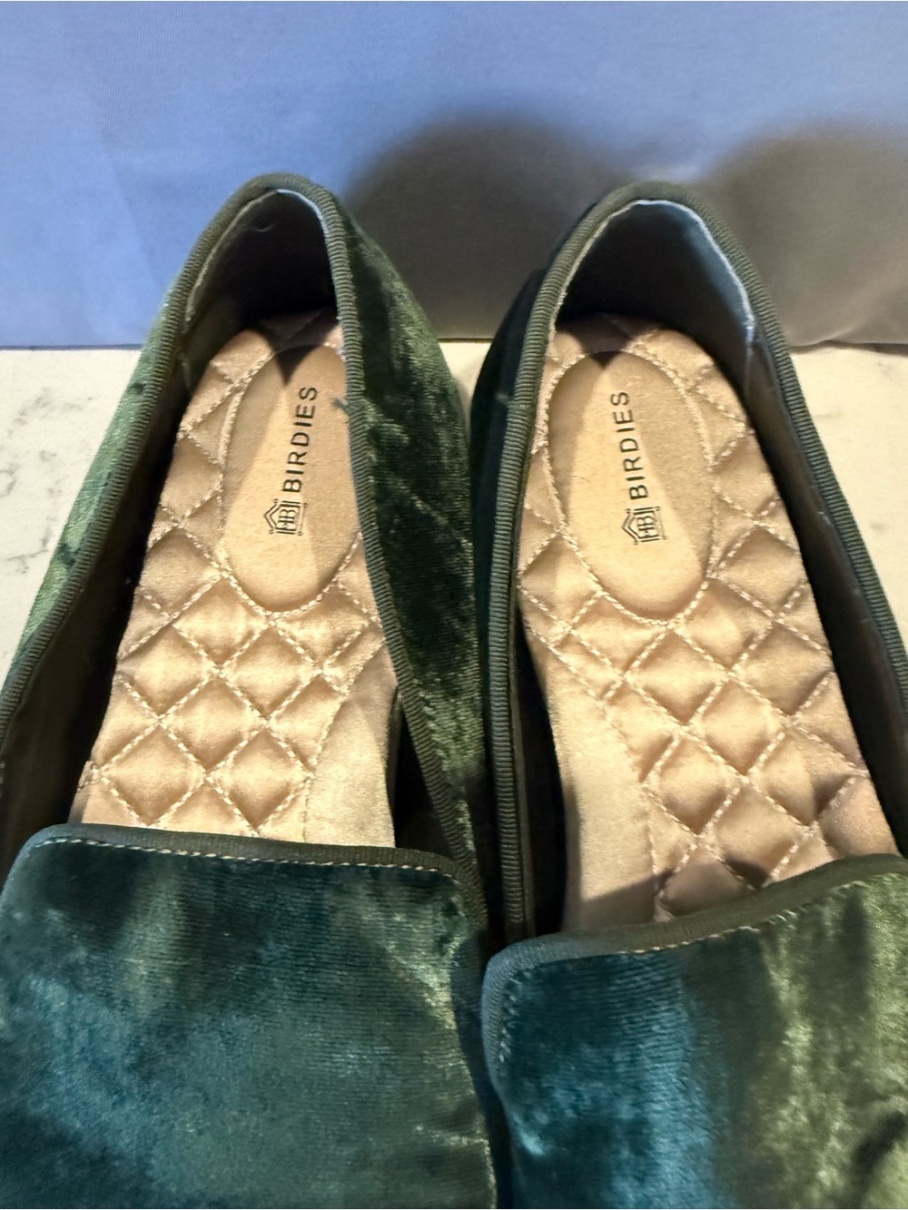 Birdies women’s Velvet Slip-On Loafers in Forest Green - Picture 4 of 15